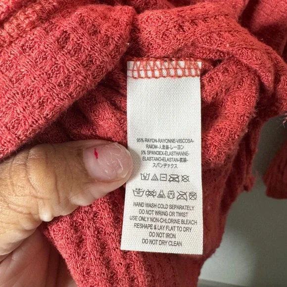 WE THE FREE Orange Waffle Knit Cowl Neck High Low Long Sleeve Top Women S - Picture 5 of 10